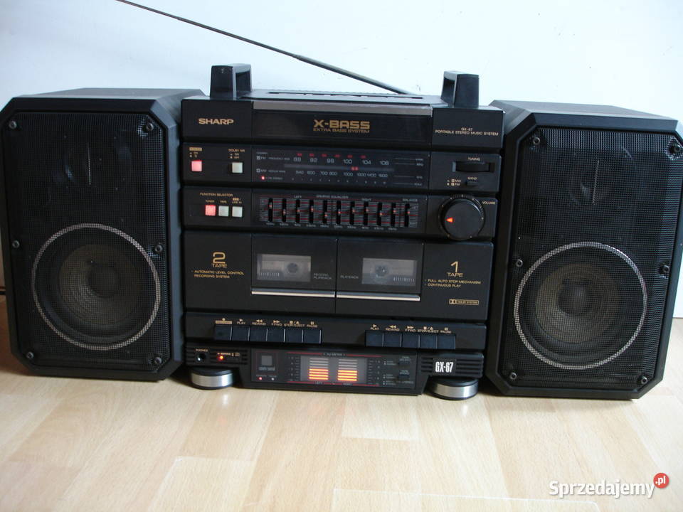 Radiomagnetofon SHARP GX67H