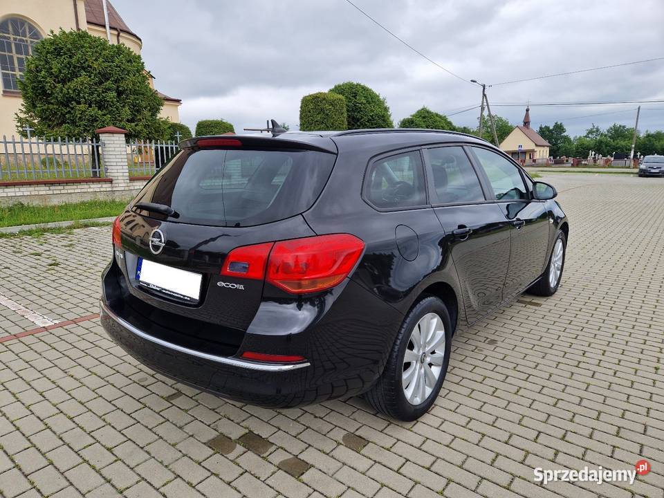Opel Astra J Sports Tourer Kombi 2016 Polift nieuszkodzony