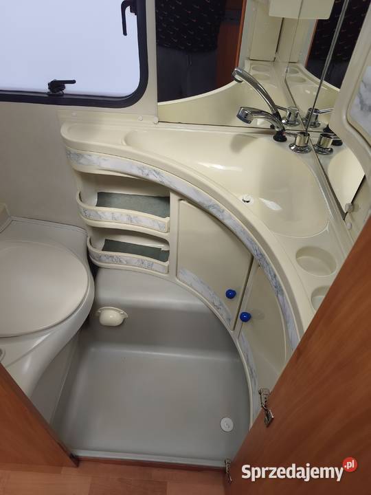 Adria Adora 472 Mover Markizaściany podgrzewana Adria pomorskie Kąpino