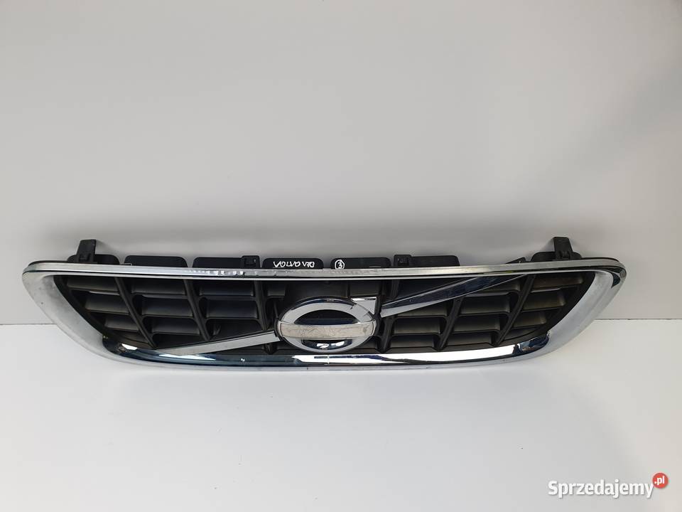 ATRAPA CHŁODNICY GRILL Gril Volvo V70 III lift