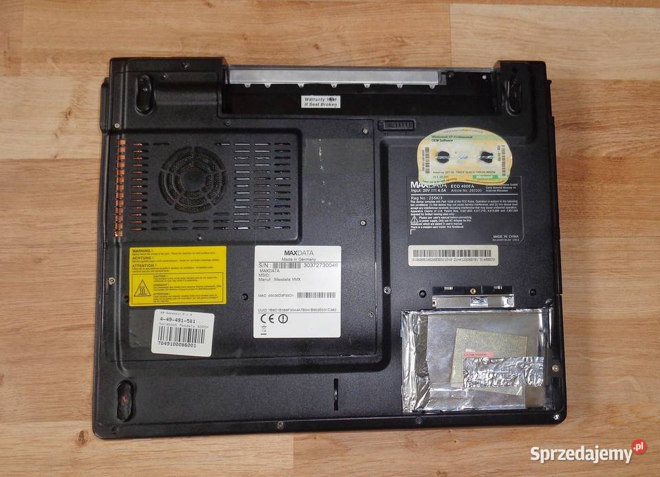 Laptop MaxData ECO 4000A niekompletny Pozostałe Szczecin