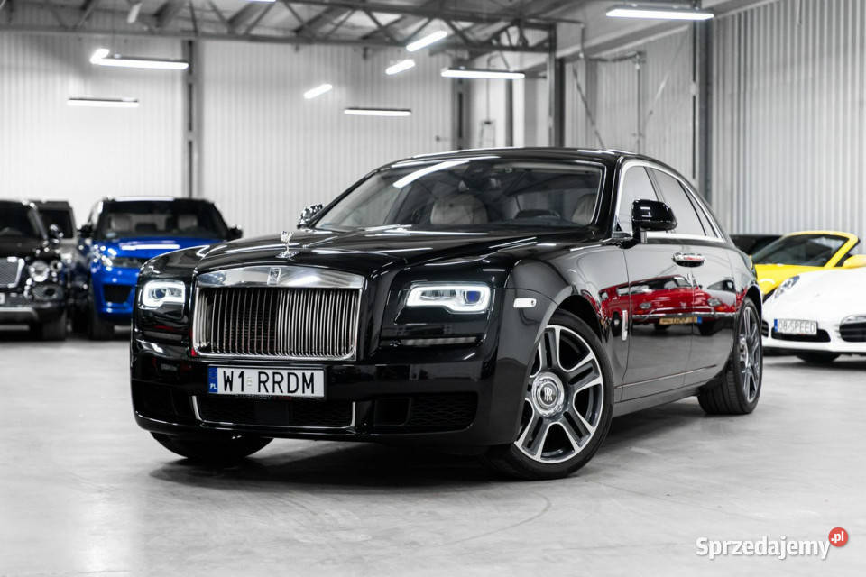 RollsRoyce Ghost 66 V12 570 Gwiezdny sufit Węgrzce