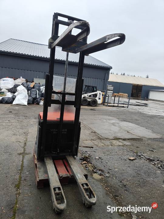 Elektryczny wózek podnośnikowy Toyota BT Staxio sprzedam