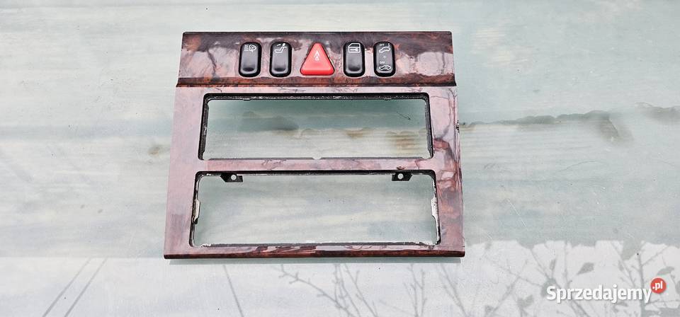 Ramka radia mercedes w210 elegance 2106830508 osobowe Pozostałe wielkopolskie Zbąszyń