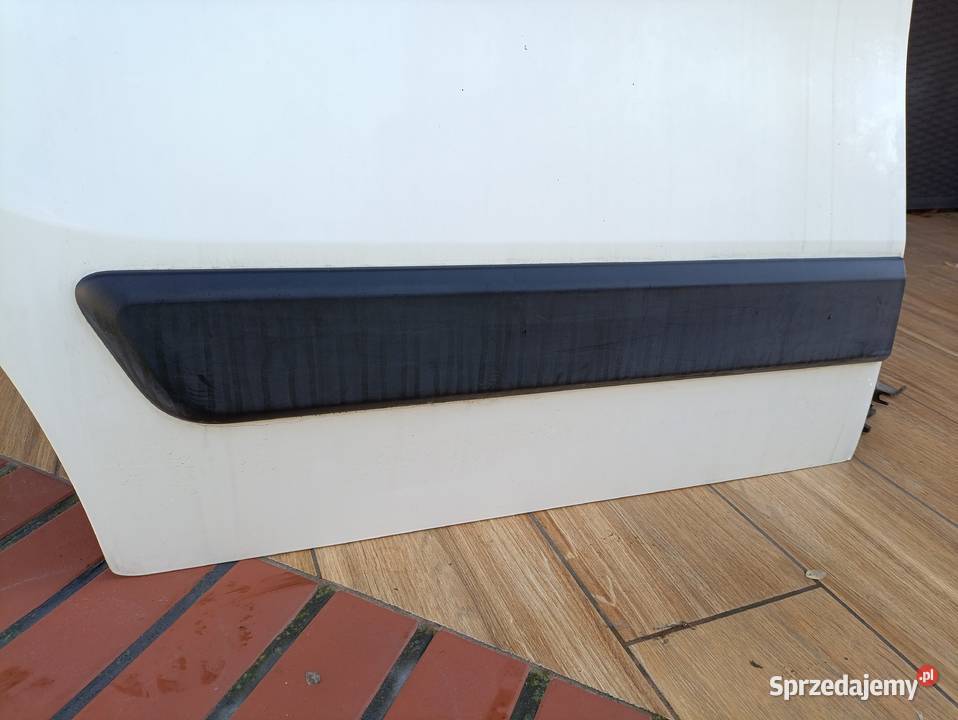 Drzwi przesuwne prawe 2017r Bipper Nemo Fiorino Drzwi łódzkie