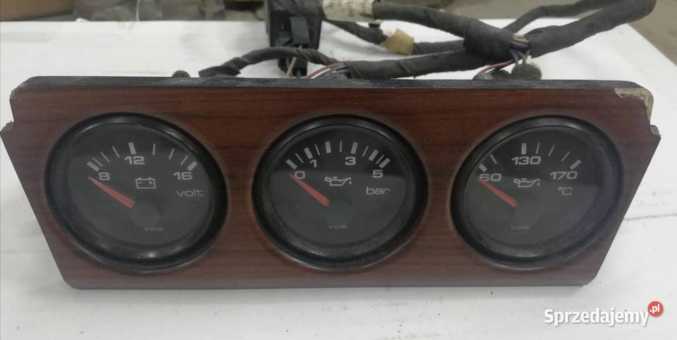 Audi 80 90 b3 b4 dodatkowe zegary drewno Zagórz