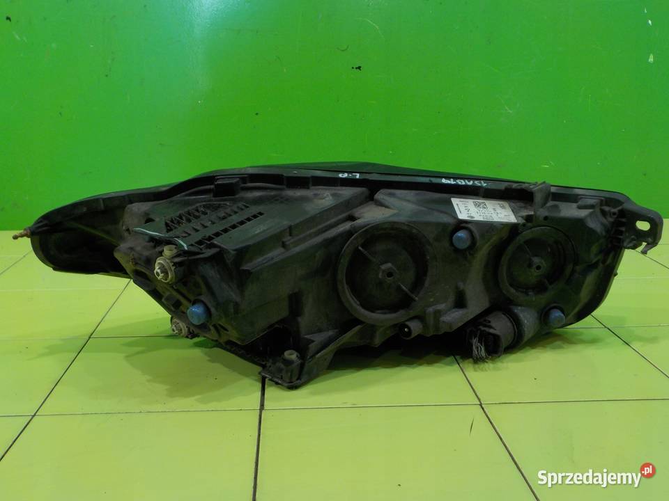 JAGUAR XE 20 D 16r SEDAN 4D lampa lewa przod mazowieckie Suków