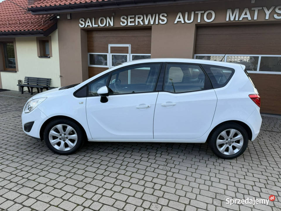 Opel Meriva 14 Turbo 120 Klimatyzacja II 2010 Rok produkcji 2010 Orzech