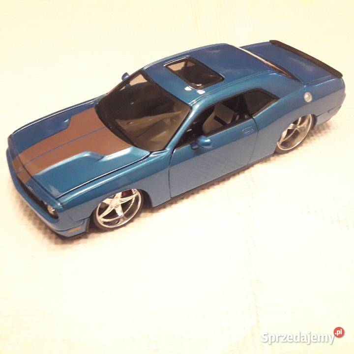 Dodge Challenger SRT Hemi Maisto model 124 Piotrków Trybunalski