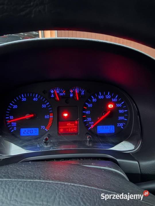 Volkswagen Golf IV 14 2002r