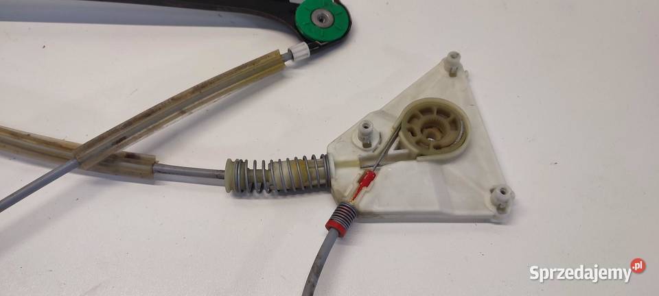 AUDI A3 8P PODNOŚNIK SZYBY LEWY PRZÓD 8P4837461A Wyposażenie wnętrza