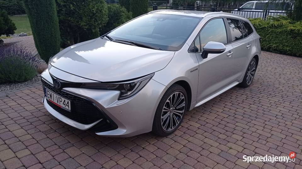 Toyota Corolla 18 Hybrid ComfortStyleTech Wieluń sprzedam