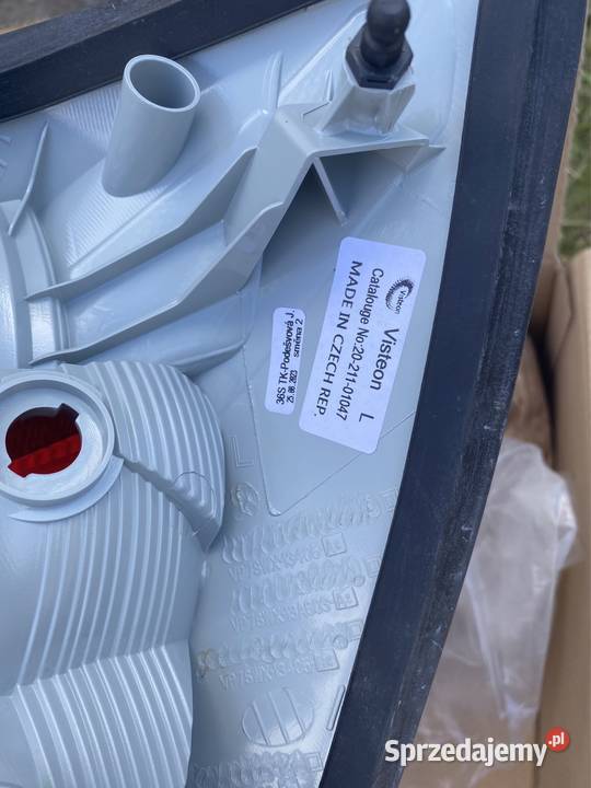 Tylna lewa lampa Skoda Fabia 20102014 Oświetlenie Ruda Śląska