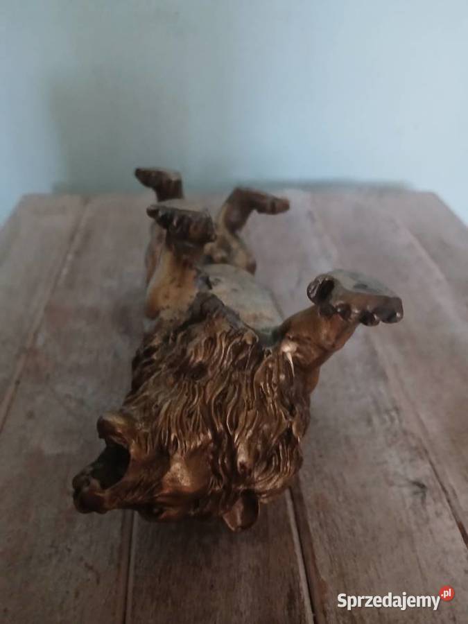Figurka mosieznego lwa Kraków