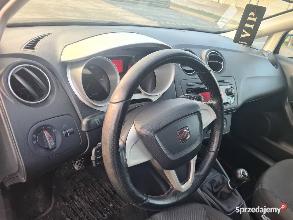 Seat ibiza IV 2009 14 benzyna Krosno Odrzańskie sprzedam