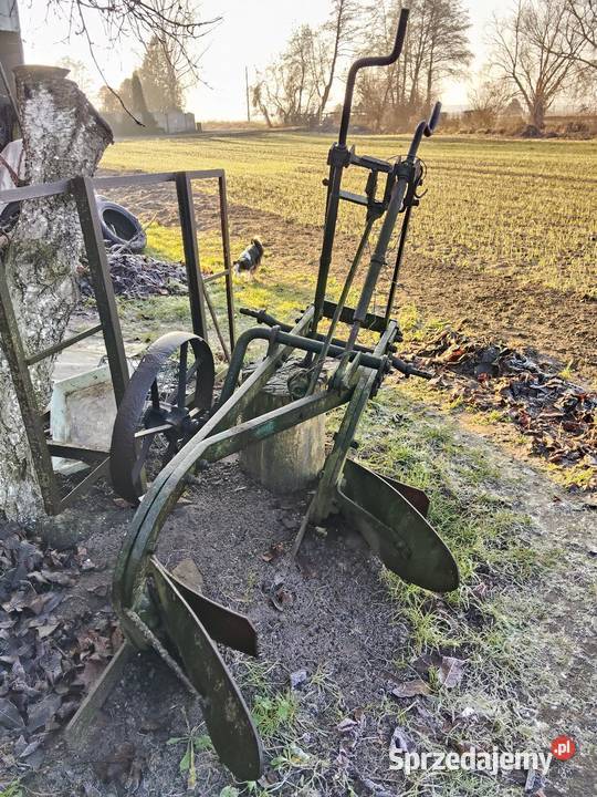Pług dwuskibowy PZ1 Grudziądz 1957r produkcji lubuskie Siedlnica