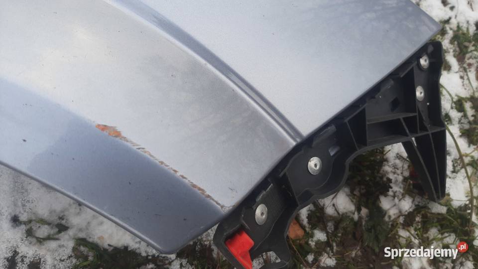 błotnik prawy przód przedni opel astra h 3 III Dębno