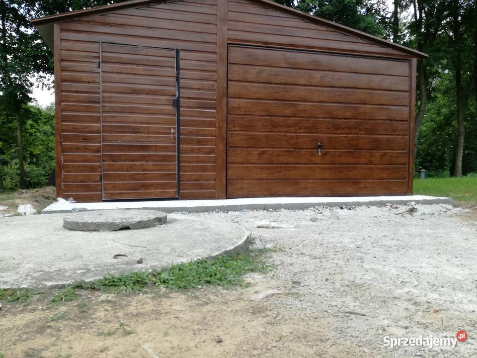 Drewnopodobny Blaszak Blaszany Garaż  Garaże