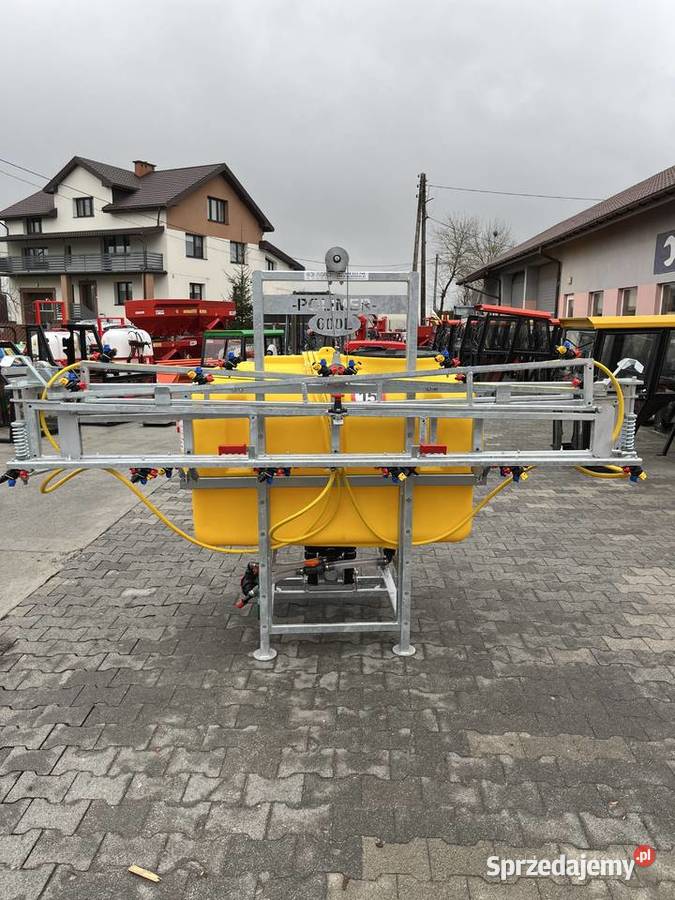 OPRYSKIWACZ POLOWY 400l12m3 RSM POLIMER Sulęcin