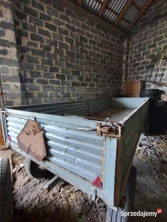 Przyczepka nieuszkodzony Charsznica