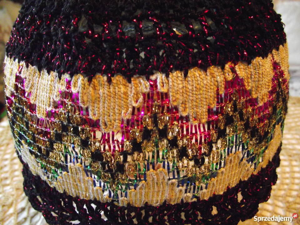 KORONKOWA CZARNO BROKATOWA CZAPECZKA Piła