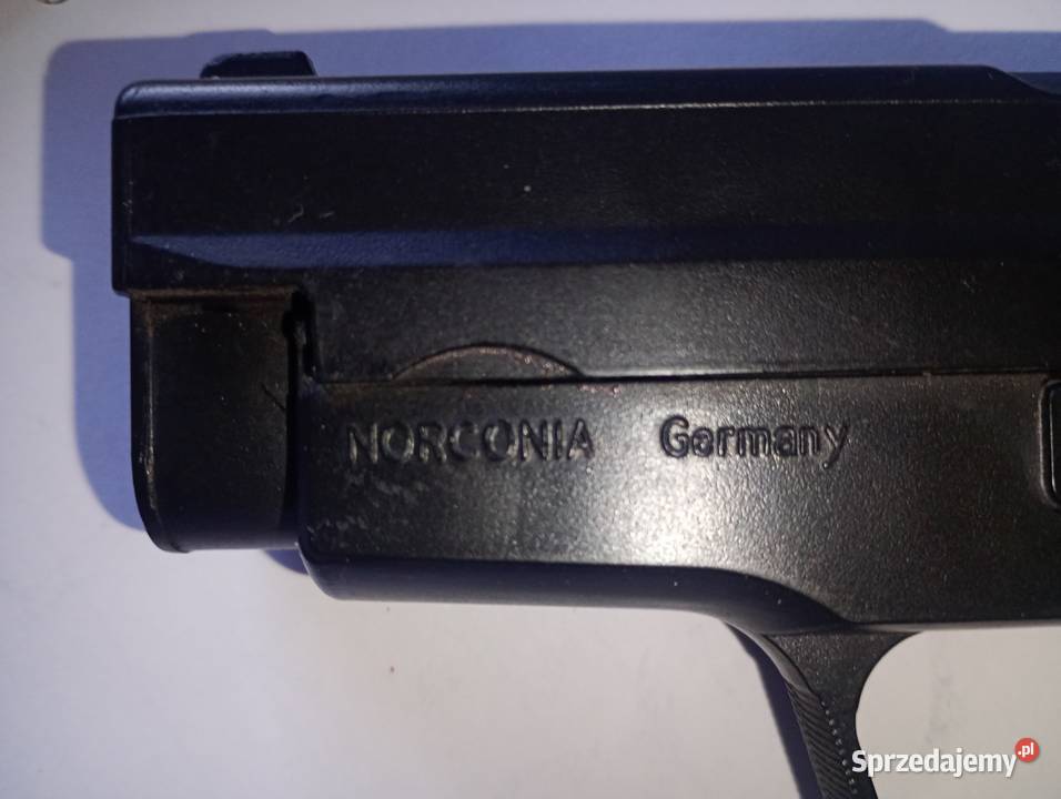 Pistolet sig sauer p226 plastikowa replika z Pozostałe Wrocław sprzedam