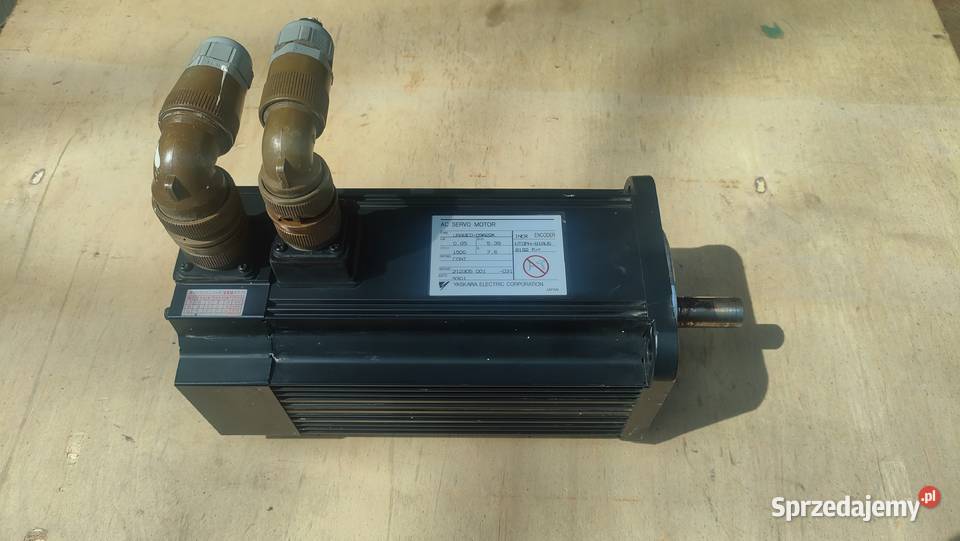 SERVOMOTOR YASKAVA USAGED09A22K USAGED13A22K Suchedniów sprzedam