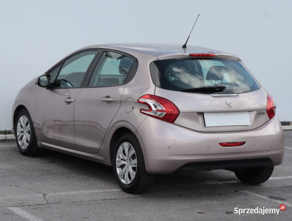 Peugeot 208 14 VTi isofix Lublin sprzedam
