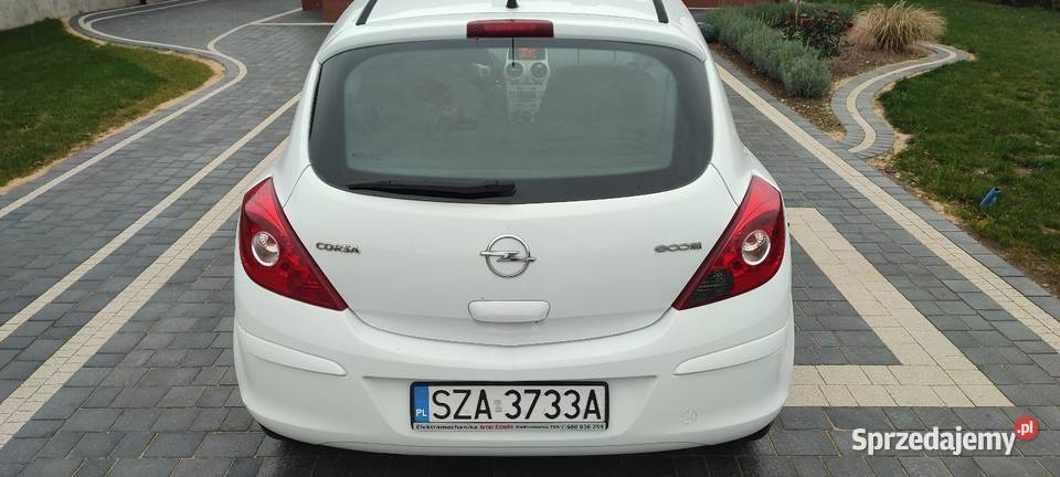 Opel Corsa D 13cdti doinwestowana nowe zimówki 2/3