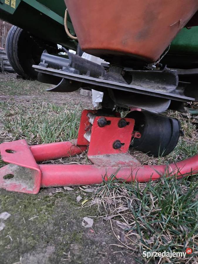 Rozsiewacz lejek 400l Bielsk