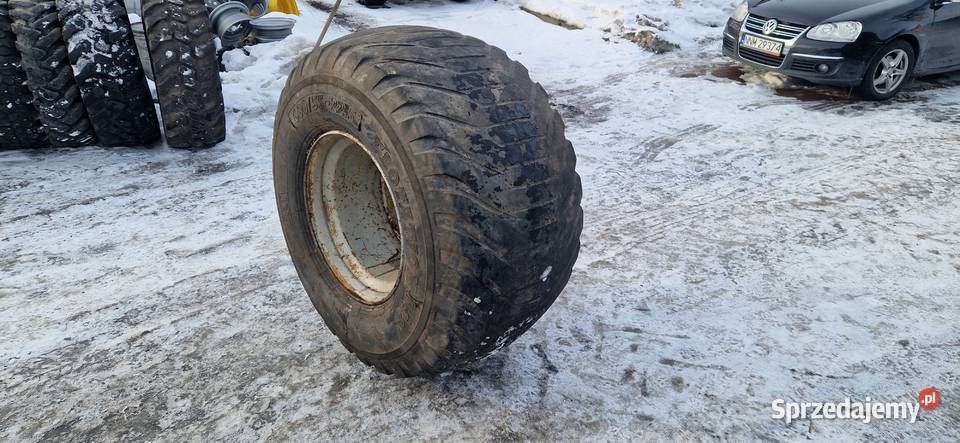 koło 60055225 60055r225 BKT 40 bieżnik bez sprzedam