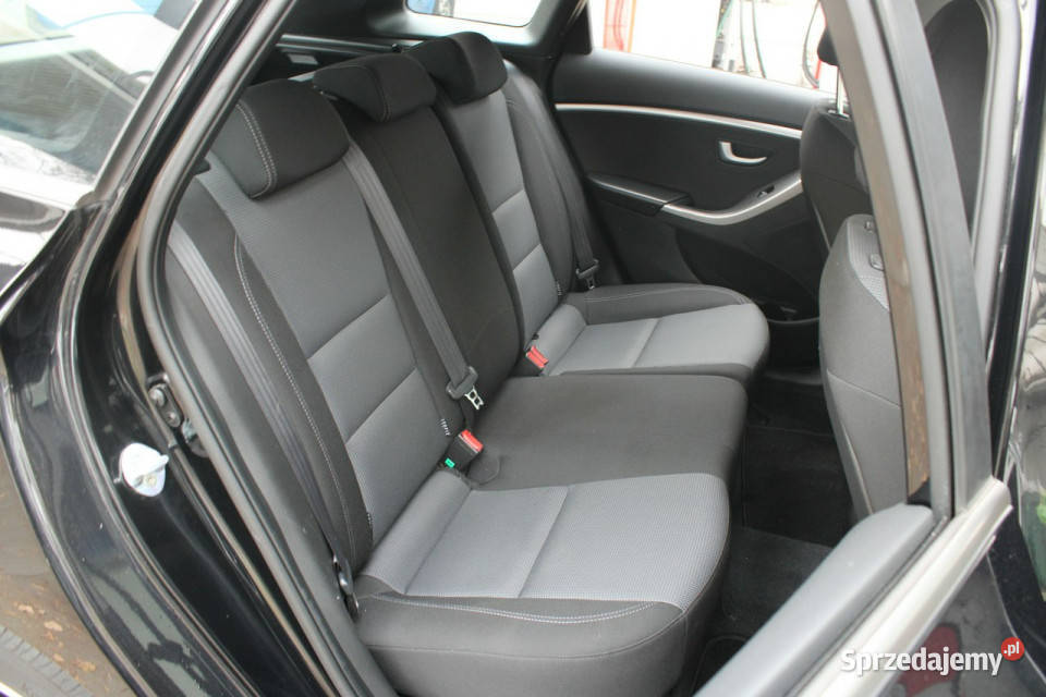 Hyundai i30 PREMIUMBezwypadkowySilnik DOHCSuper czarny Gliwice sprzedam