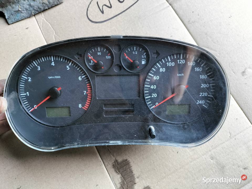 SEAT LEON TOLEDO 2 MK2 16 16V W01M0920801A Kamień-Kolonia