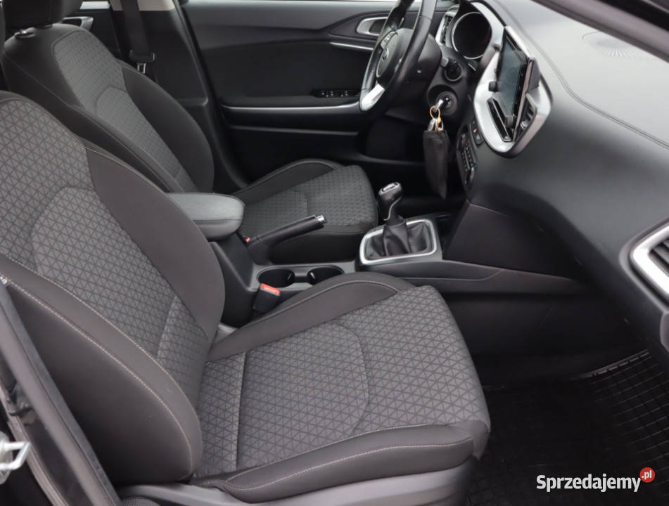 Kia Ceed 16 CRDi asystent pasa ruchu Lublin