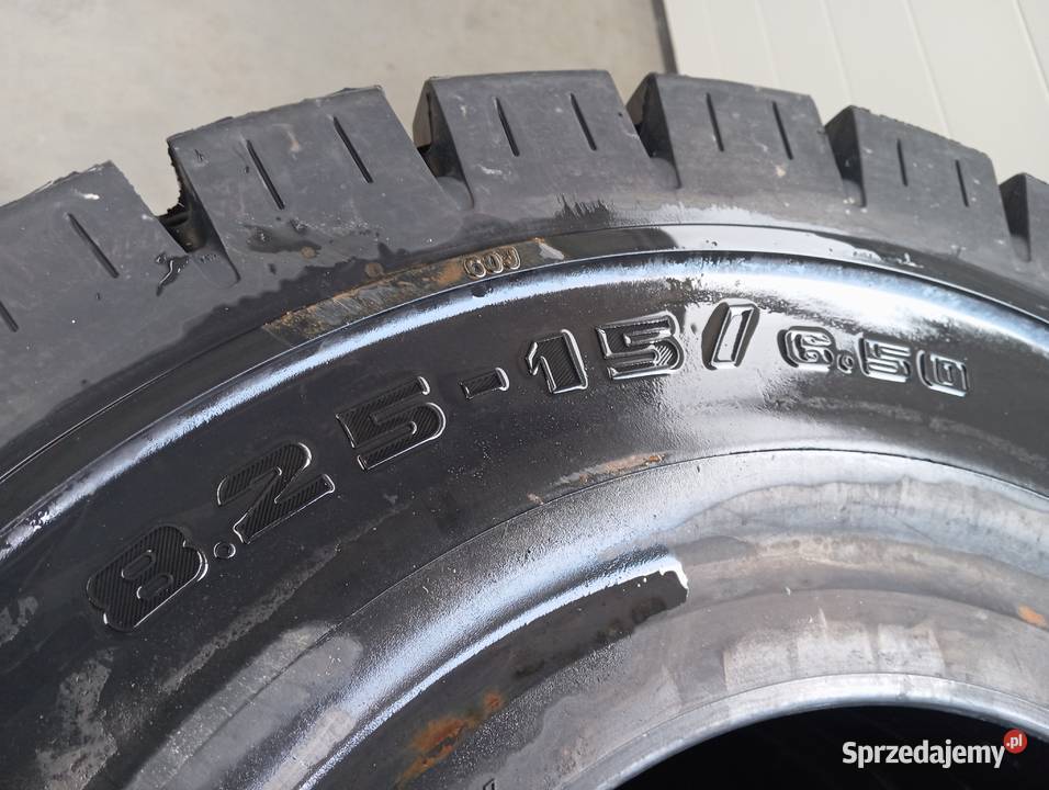 Linde H80zestaw opon pełnych Wózki widłowe Błędów