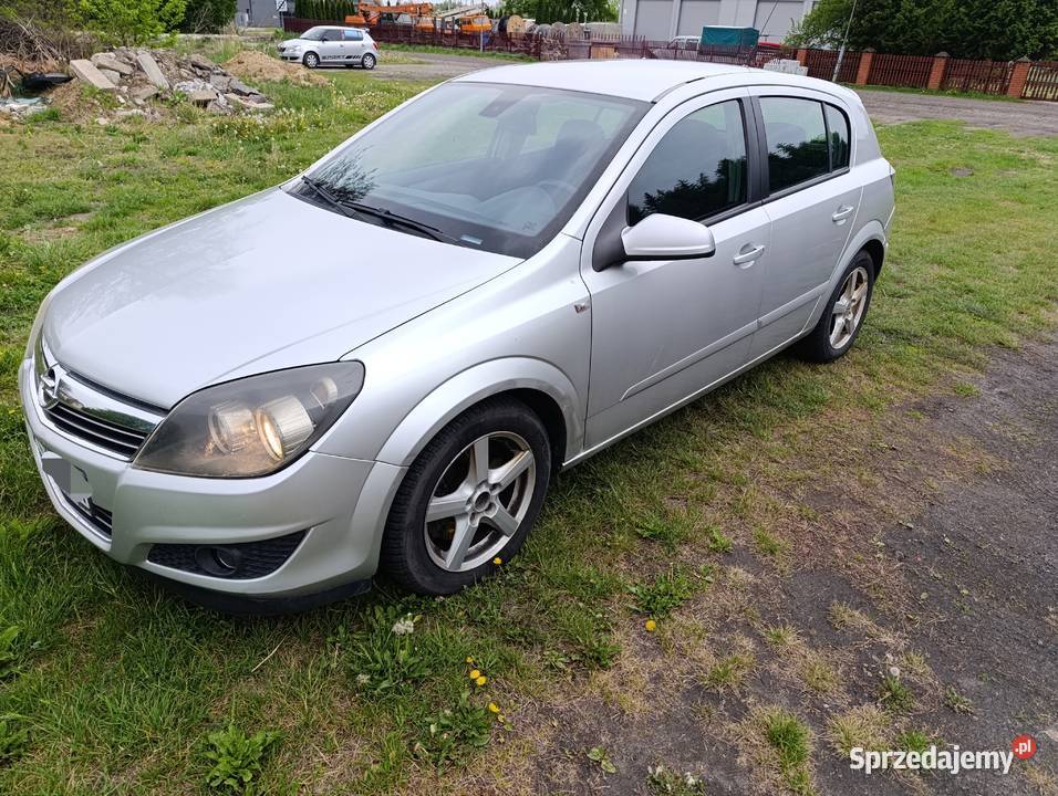 Opel Astra H 19 CDTI 120 2007r isofix