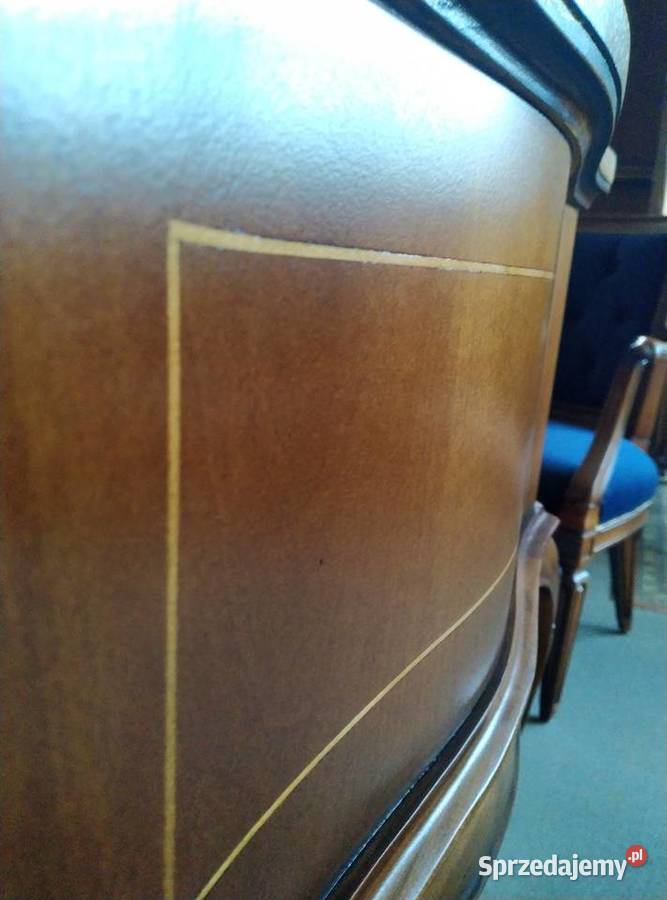 Włoskie stylowe biurko z intarsjami