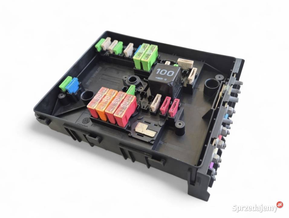 SKRZYNKA BEZPIECZNIKÓW VW SEAT AUDI SKODA