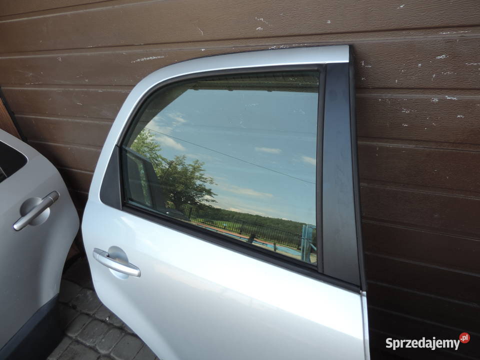 FIAT SEDICI 08r DRZWI PRAWY TYŁ Nowy Sącz