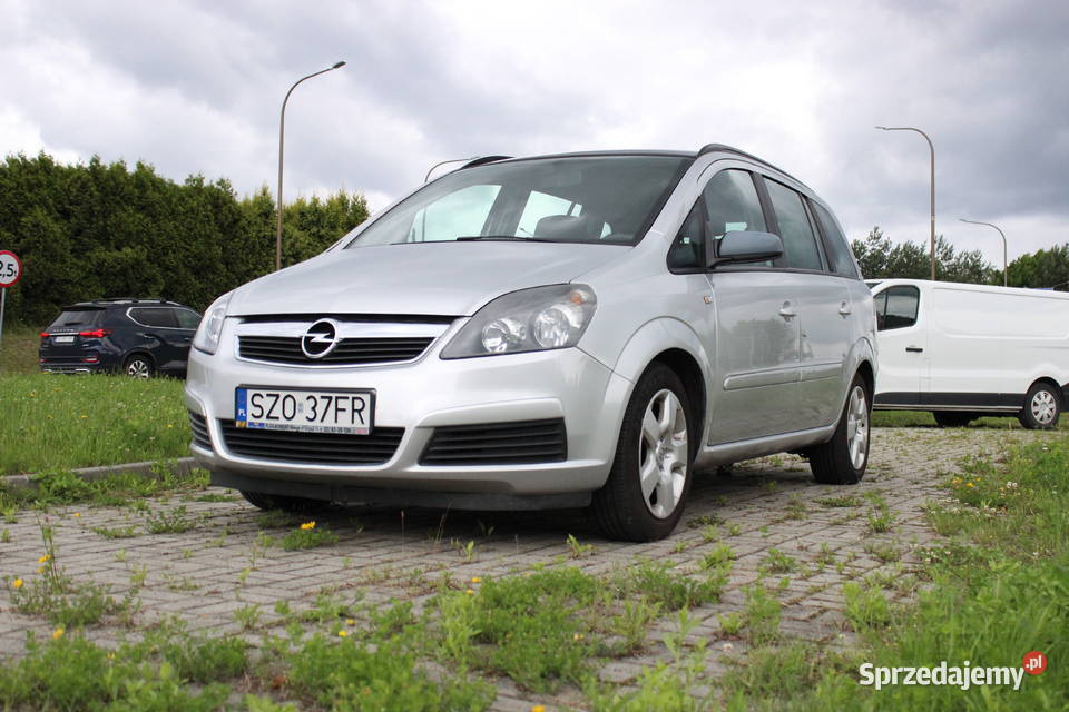 Zafira 18 Polski Salon pierszego wł Żory