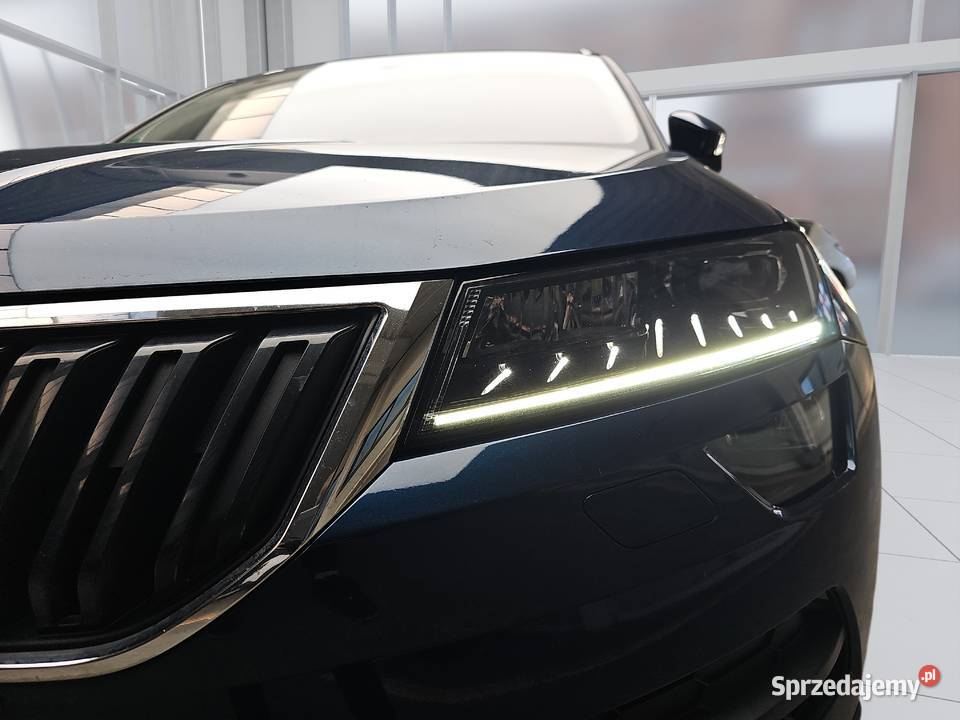 SKODA KAROQ 15 TSI 110 kW Style DSG A7 150 AN Warszawa