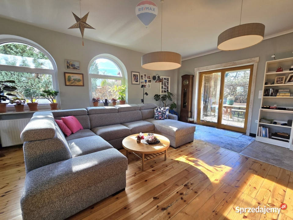 Na sprzedaż dom wolnostojący Luboń 218m2