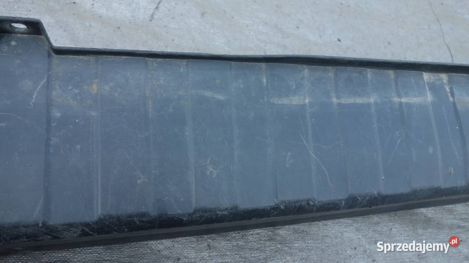 Renault Trafic III ZDERZAK TYL TYLNY Ruda Śląska