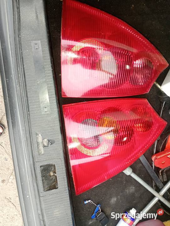 Lampa tył tylna prawa peugeot 307 kombi sw Wrocław sprzedam