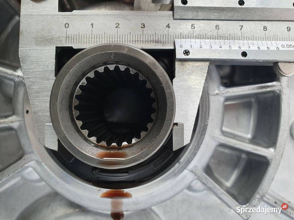 REDUKTOR MITSHUBISHI PAJERO IV V90 AUTOMAT Lipno