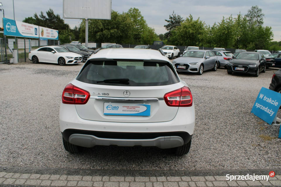 Mercedes GLA 180 Fvat Gwarancja Salon Polska Warszawa sprzedam