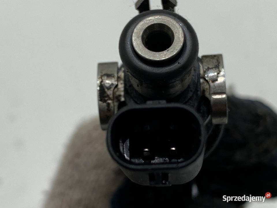 WTRYSKIWACZ RENAULT GRAND SCENIC IV 166002932R