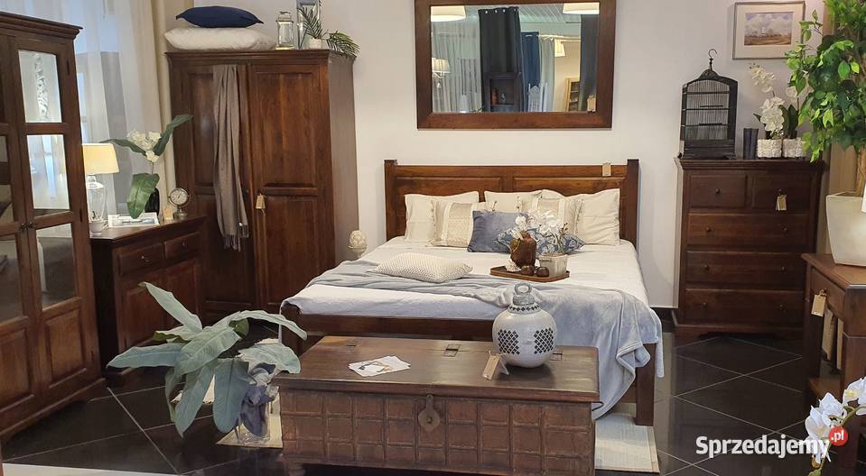 Klasyczny drewniane łóżko 160x200 z akacji 168cm Lublin