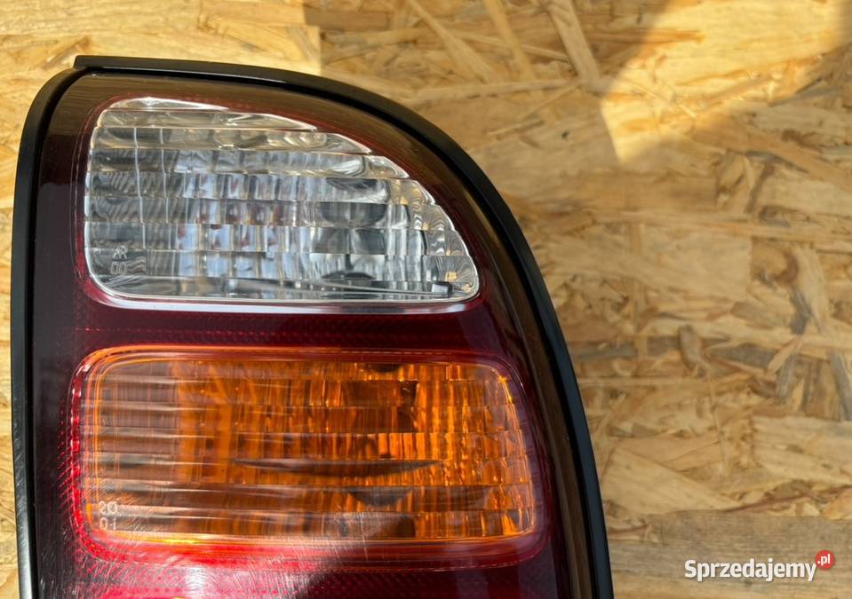 TOYOTA RAV4 I LAMPA PRAWY TYŁ PRAWA TYLNA 9400r Międzychód