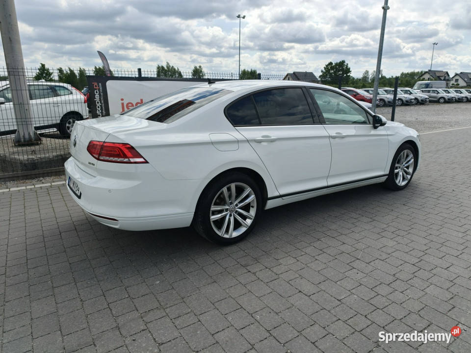 Volkswagen Passat Piękny Volkswagen Passat B8 B8 diesel Lipówki
